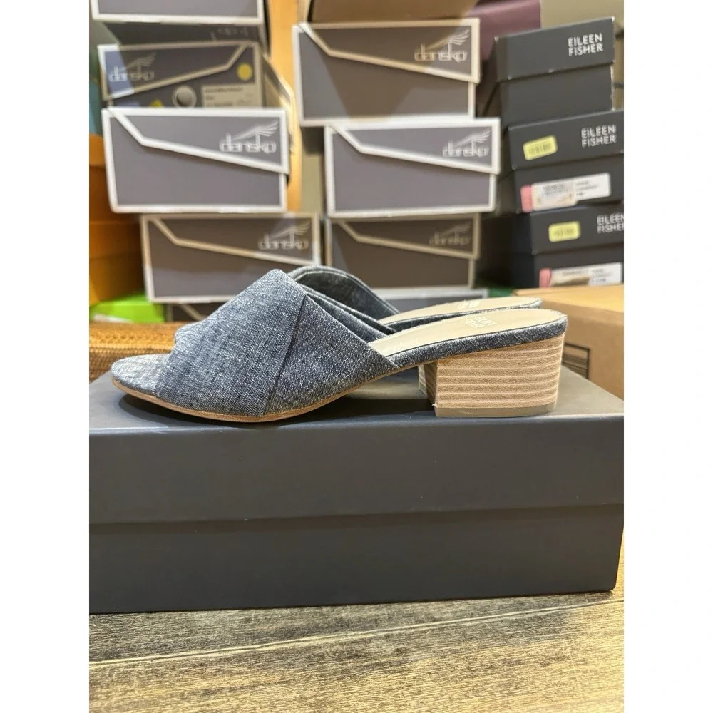 Eileen Fisher Ruche Mule Sandals Chambray‎ Blue Denim Block Heel Comfort Size 7